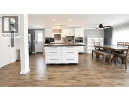 Hall - 623 5 Avenue W, Hanna, AB T0J1P0 Photo 6