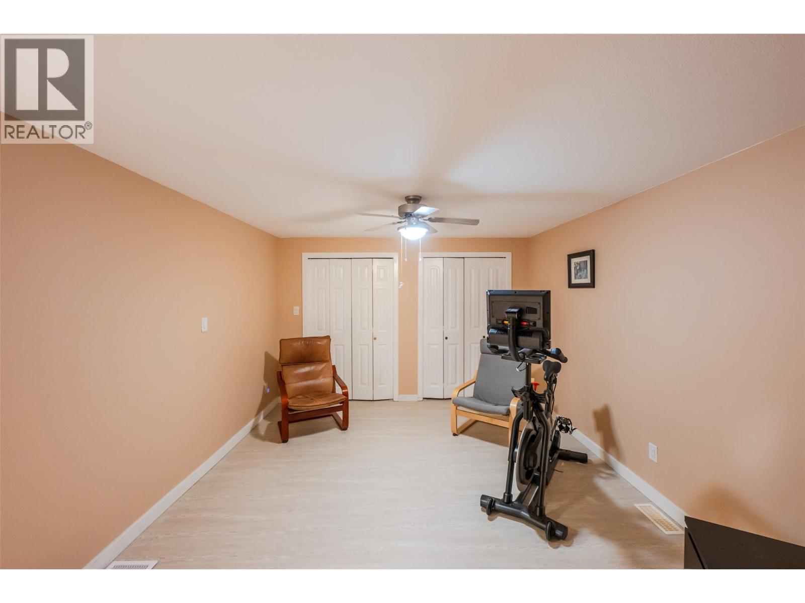 4129 McLean Creek Road, Okanagan Falls