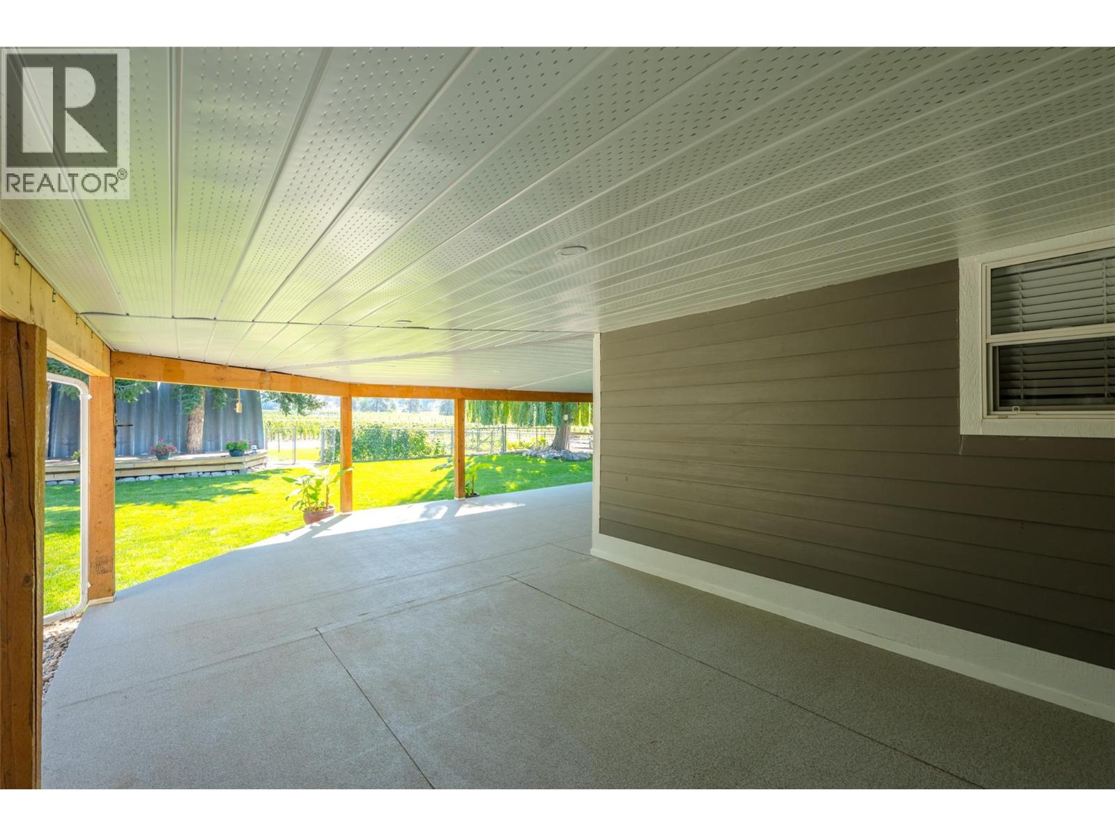 4129 McLean Creek Road, Okanagan Falls