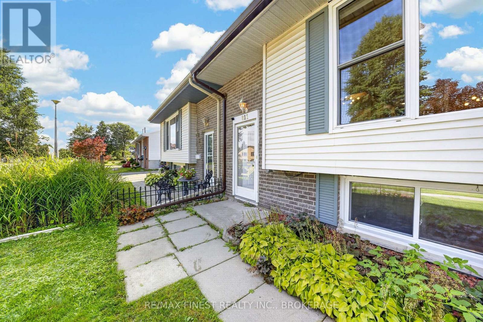 811 CUNNINGHAM CRESCENT - Image 3