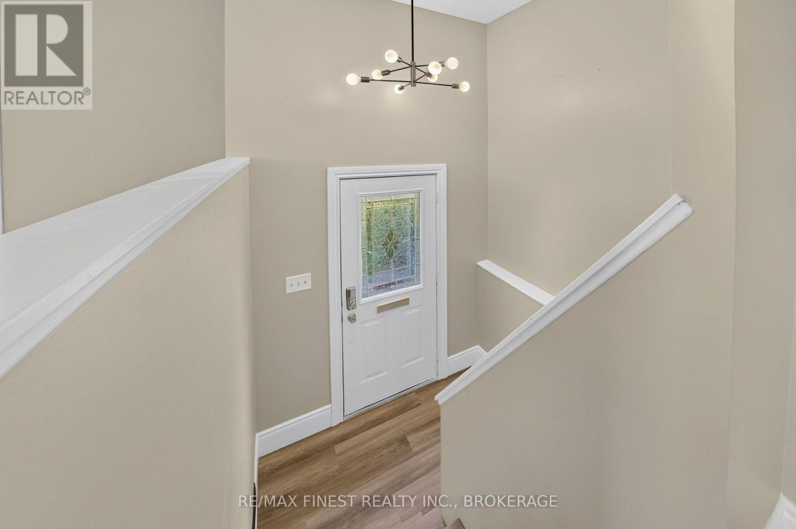 811 CUNNINGHAM CRESCENT - Image 5