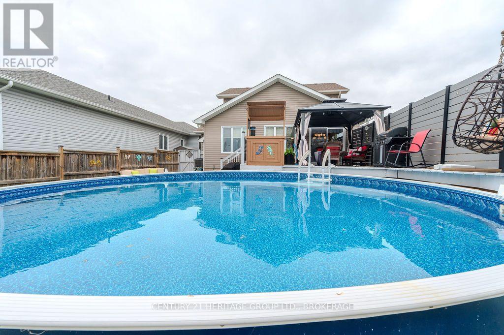 1103 CROSSFIELD AVENUE - 40