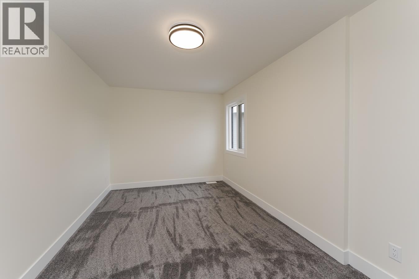 Photo 25 of 41 — 3936 ESTABROOK COURT · Prince George, BC