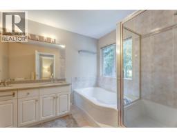 2015 Parkway Boulevard, Coquitlam, BC V3E3J8 Photo 24