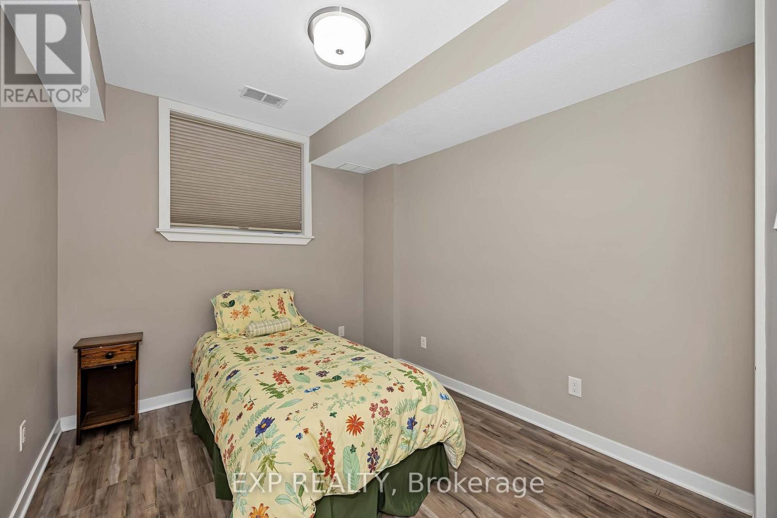 #1 301 ELITE PRIVATE - Image 17