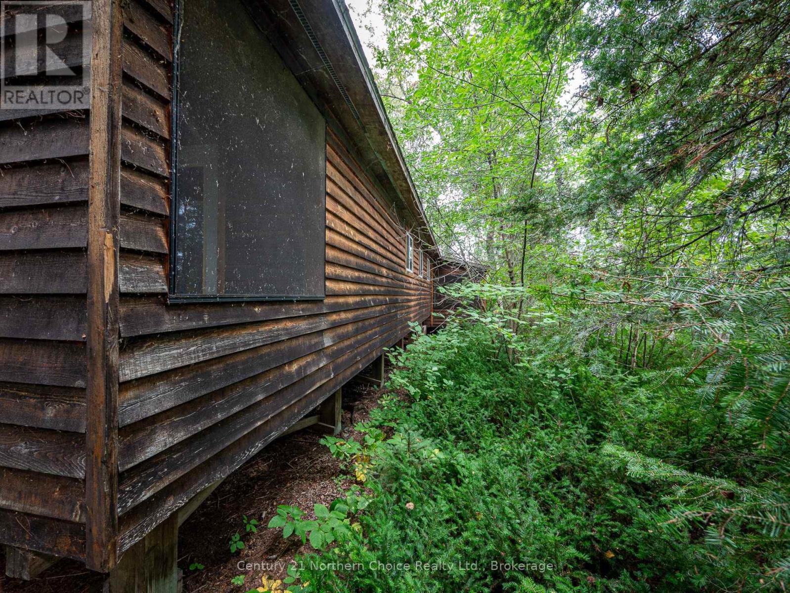 JO153 SHOAL LAKE ISLAND - Image 13