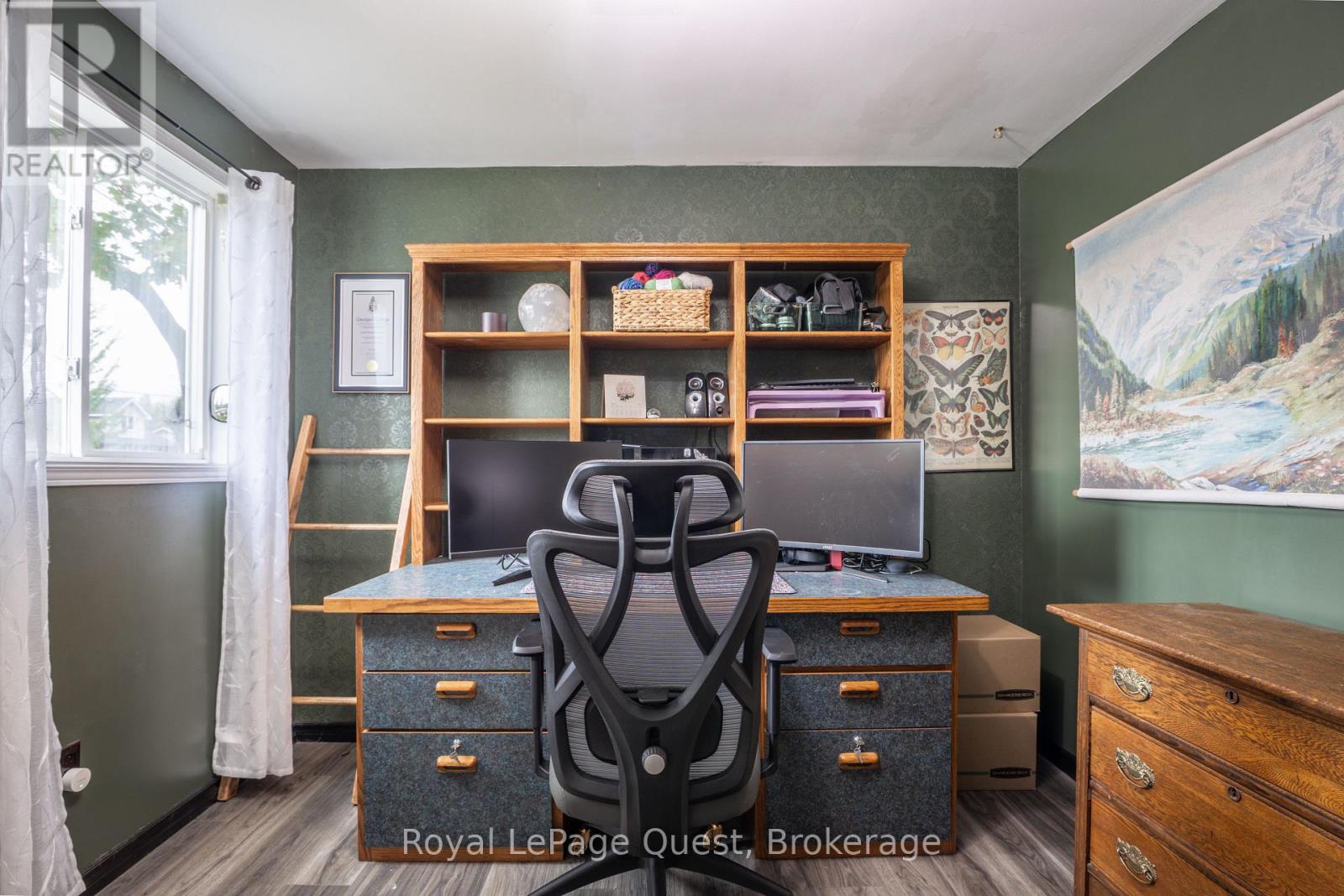 22 CREIGHTON STREET S - 8
