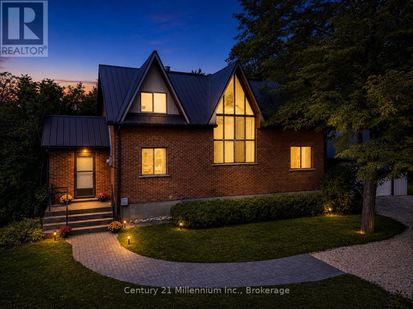 425005 IRISH LAKE ROAD - 2