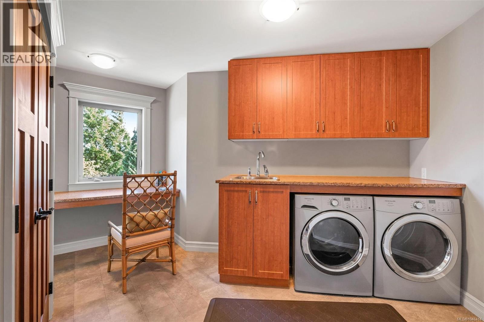  5365 Basinview Heights, Sooke