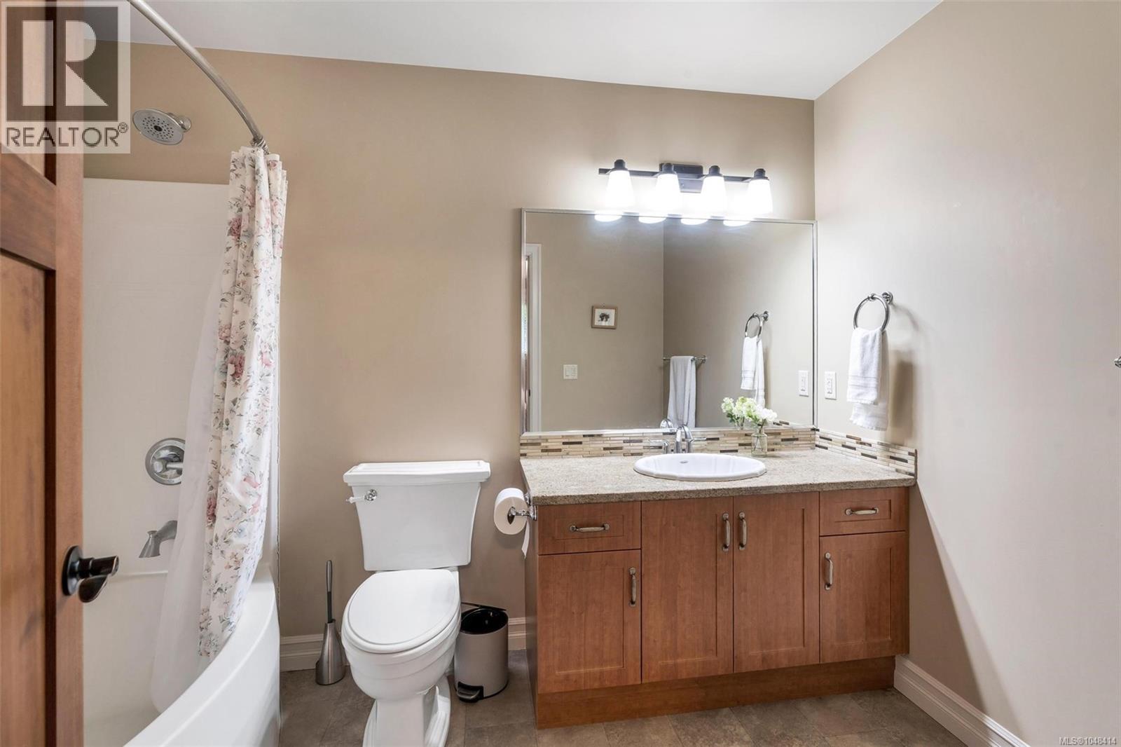  5365 Basinview Heights, Sooke