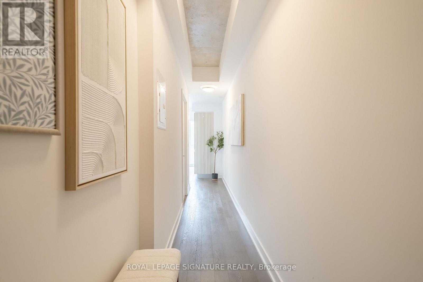 #406 1190 Dundas Street East, Toronto (South Riverdale), Ontario, M4M0C5, Toronto (South Riverdale), Ontario — photo 3 of 5