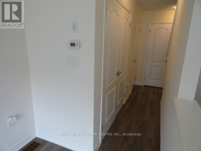 1084 SILK STREET - 18