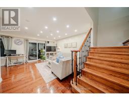 1679 Portland Court, Pickering, ON L1V5L5 Photo 10