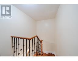 1679 Portland Court, Pickering, ON L1V5L5 Photo 22