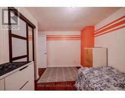 1679 Portland Court, Pickering, ON L1V5L5 Photo 34