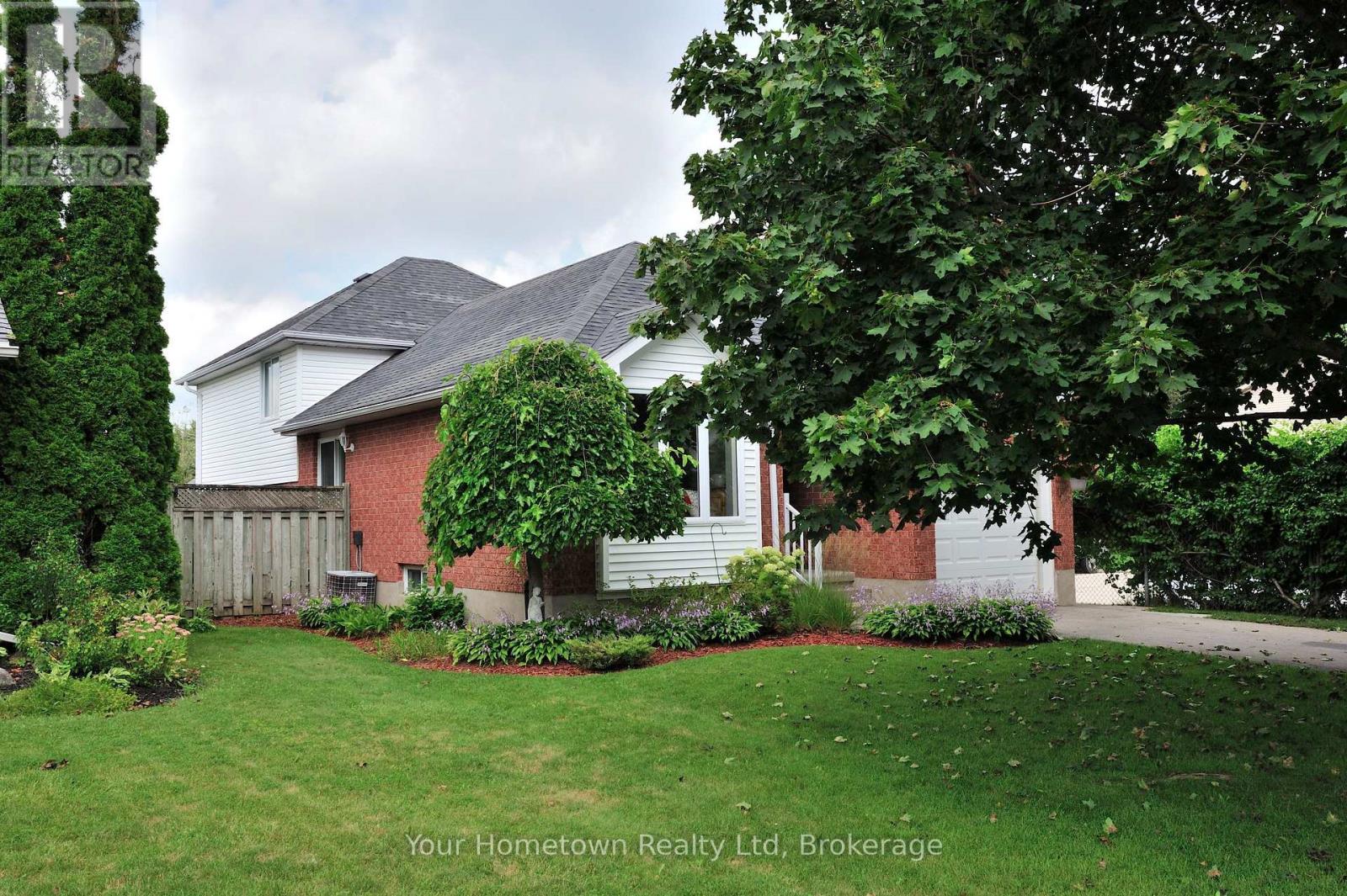 428 FLANNERY DRIVE - 2