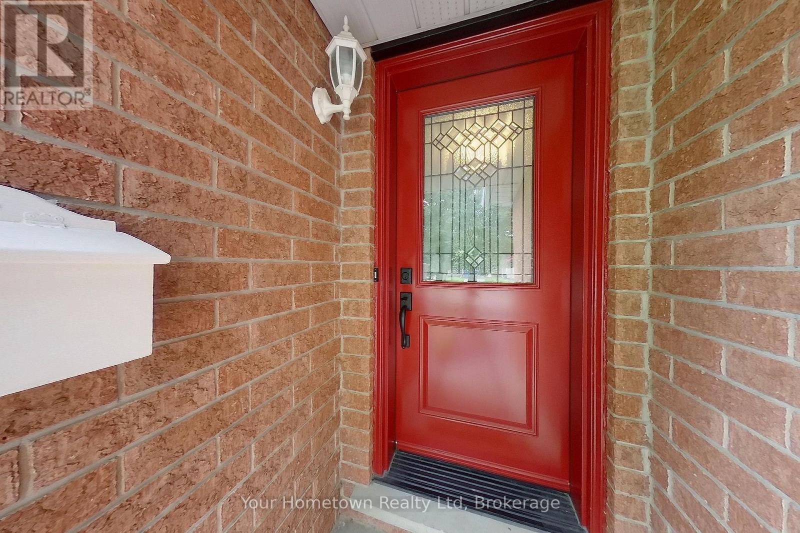 428 FLANNERY DRIVE - 3