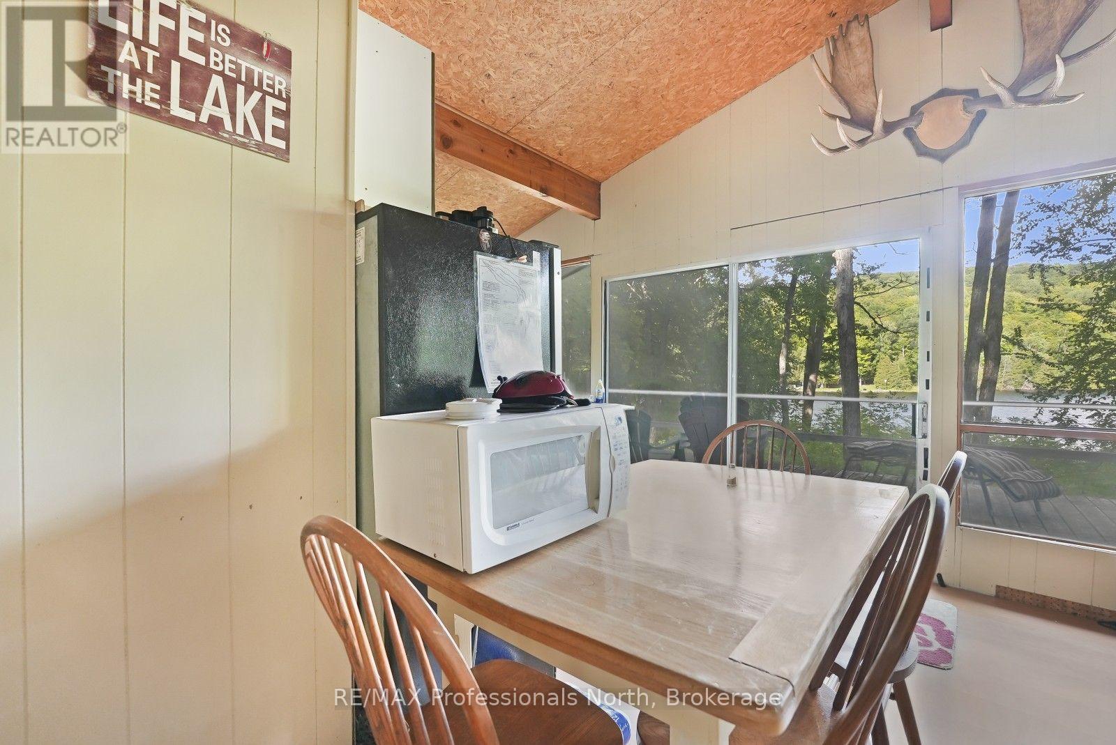 1009 SPENCERS TRAIL - 14