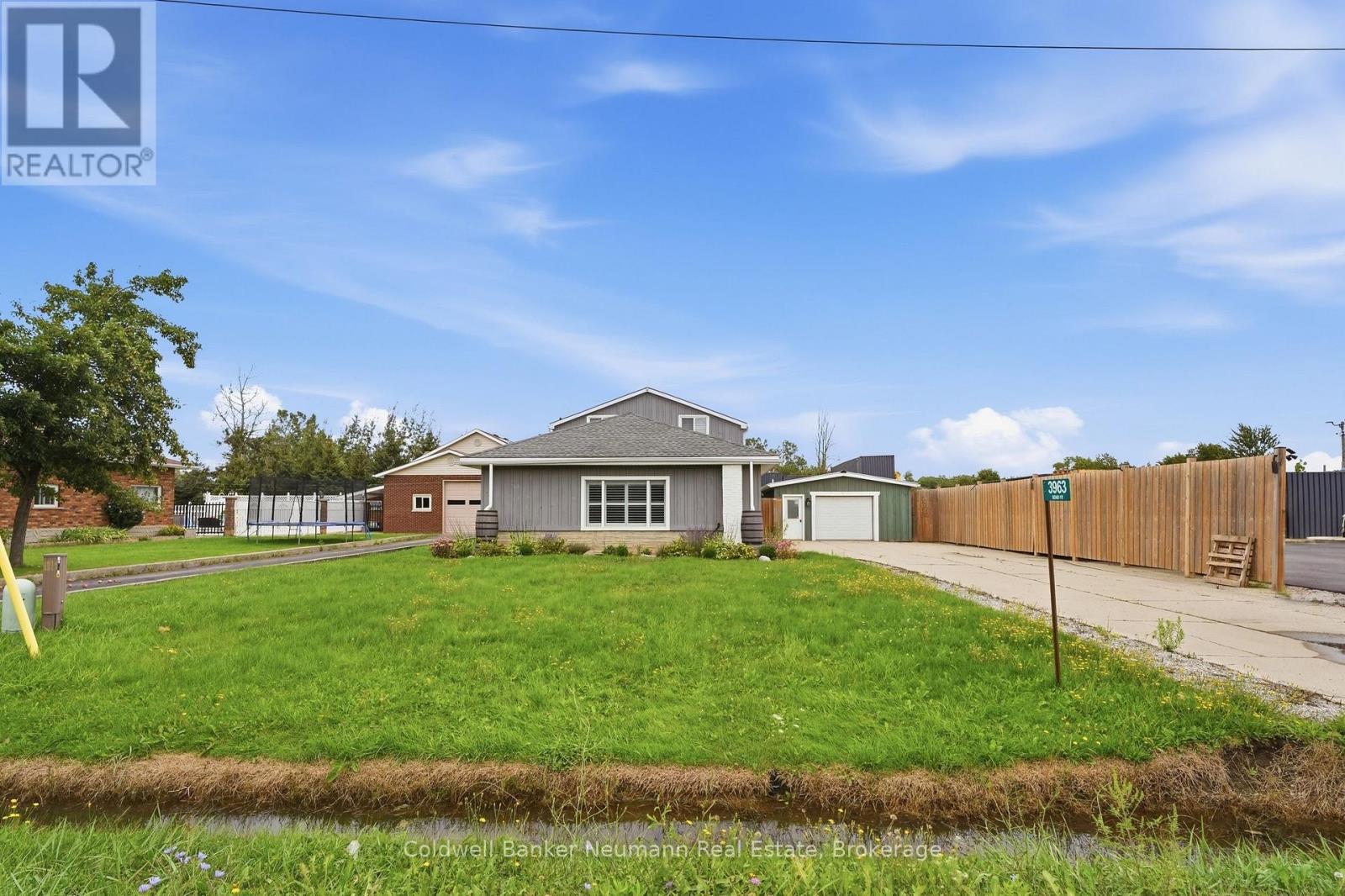 3963 ROAD 111, Perth East (North Easthope) — photo 3