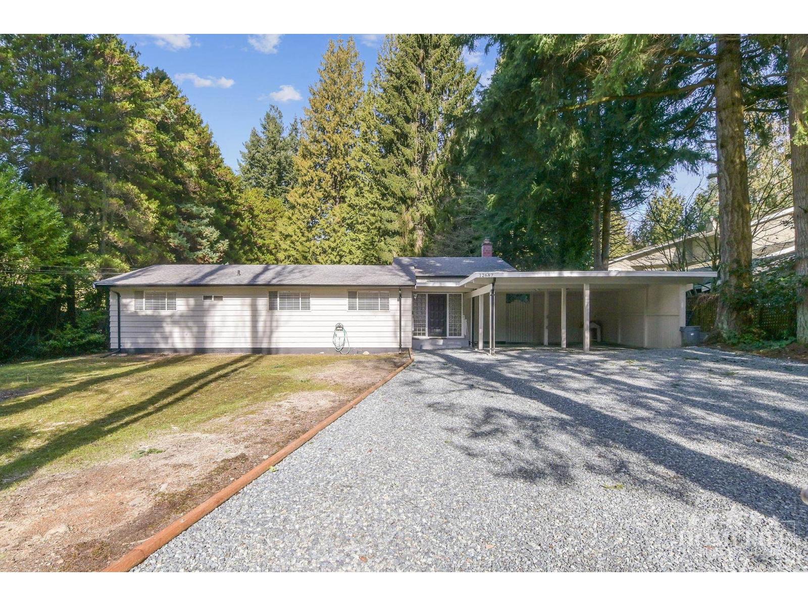 Hiouse 12687 23 AVENUE, White Rock