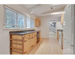 House 12687 23 Avenue, White Rock, BC V4A2C6 Photo 7