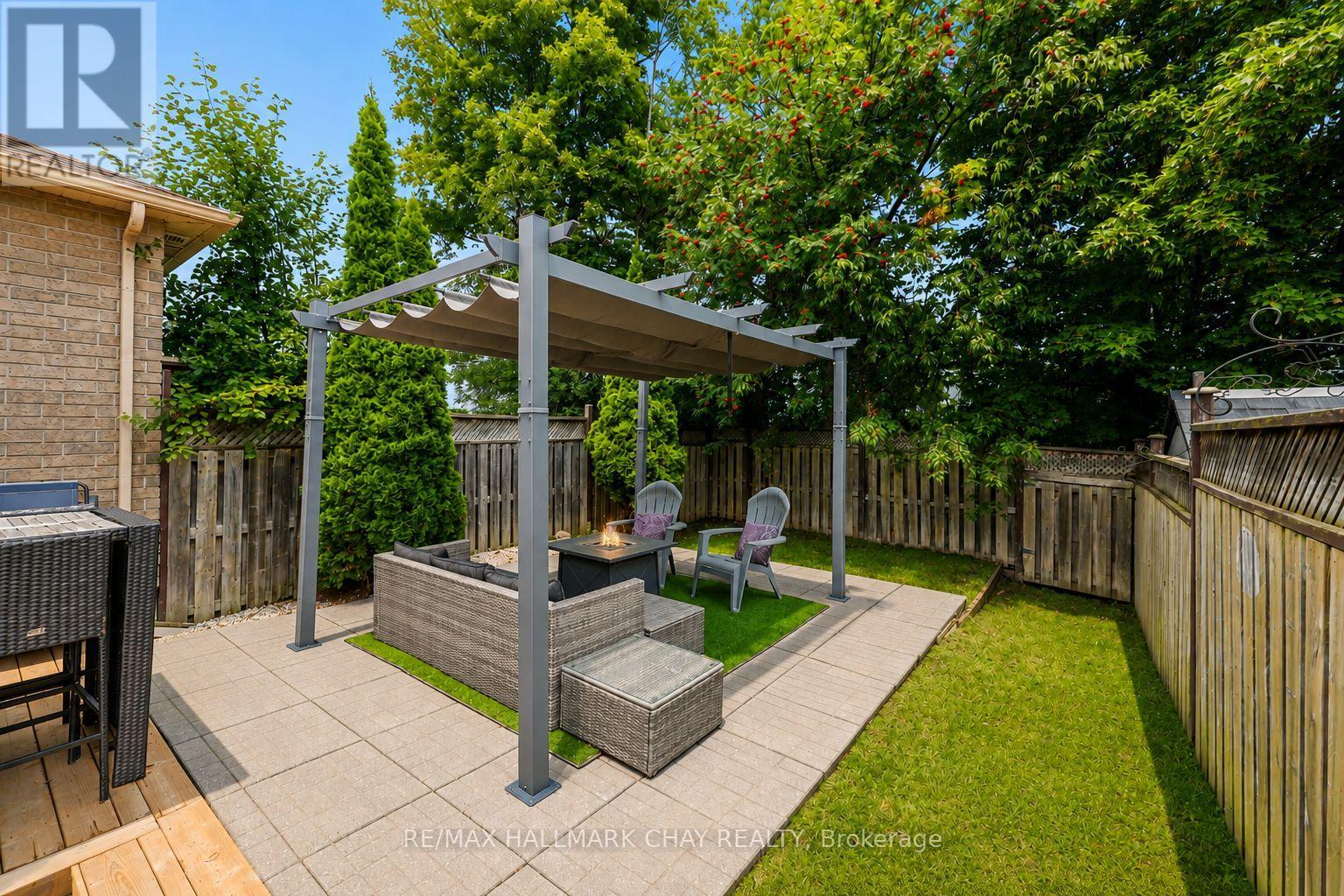 2057 OSBOND ROAD - 30