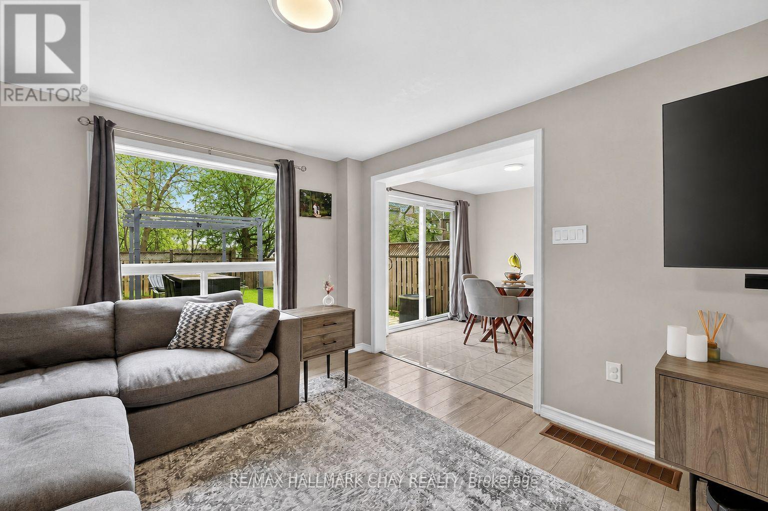 2057 OSBOND ROAD - 5
