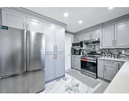 30921 Sandpiper Drive, Abbotsford, BC V2T5G6 Photo 8