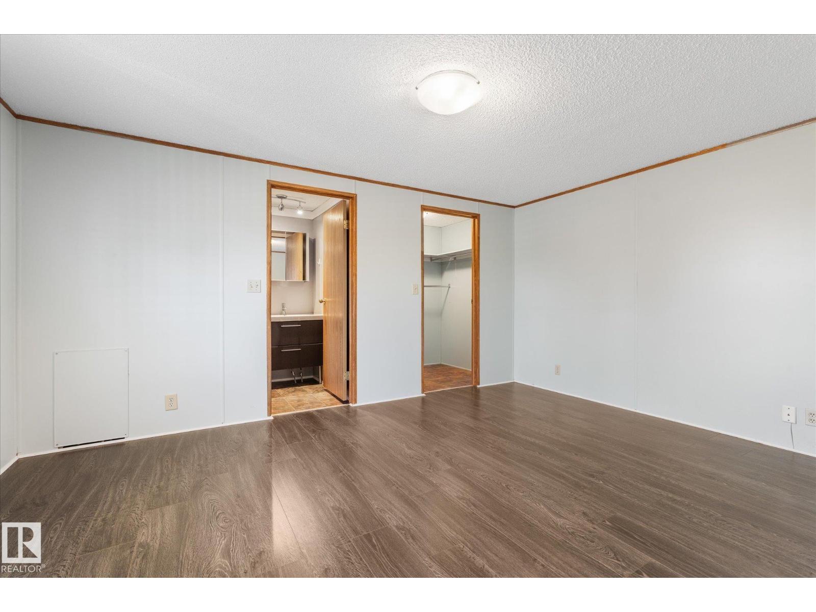 9 3400 48 ST - 25