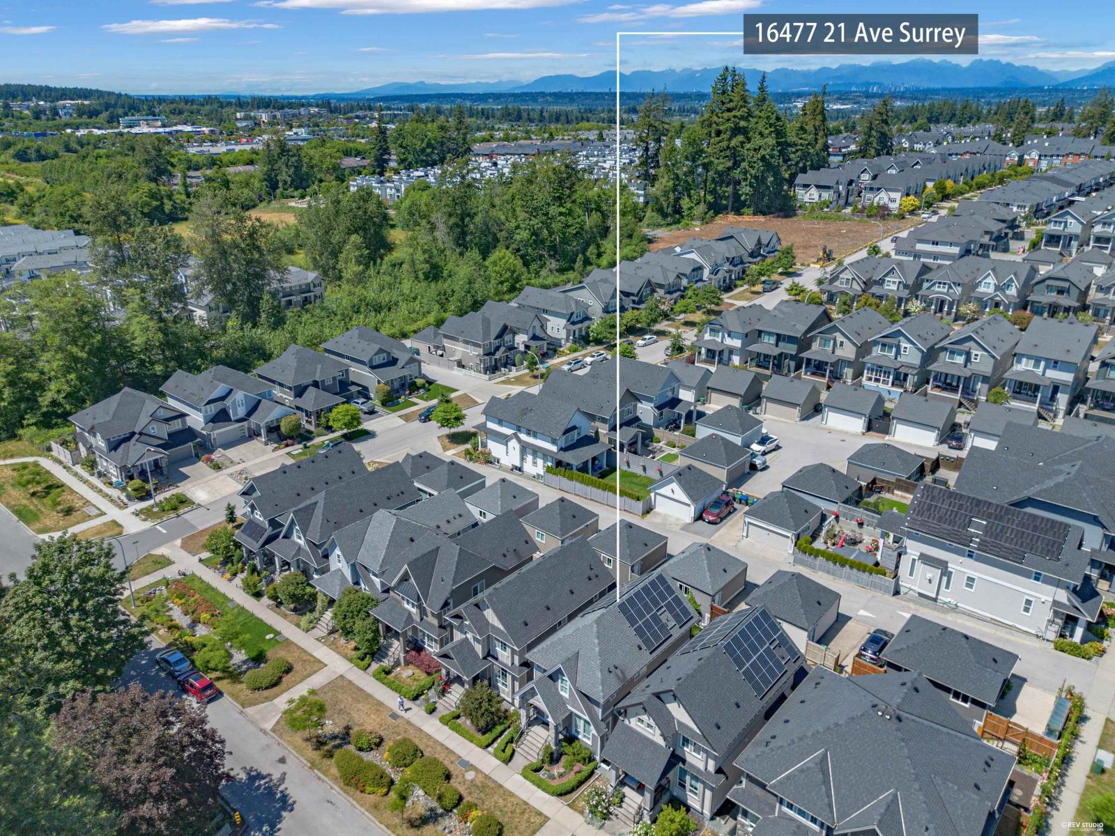16477 21 AVENUE, Surrey