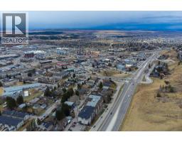 304, 141 Mountain Street, Cochrane, AB T4C1Z5 Photo 39