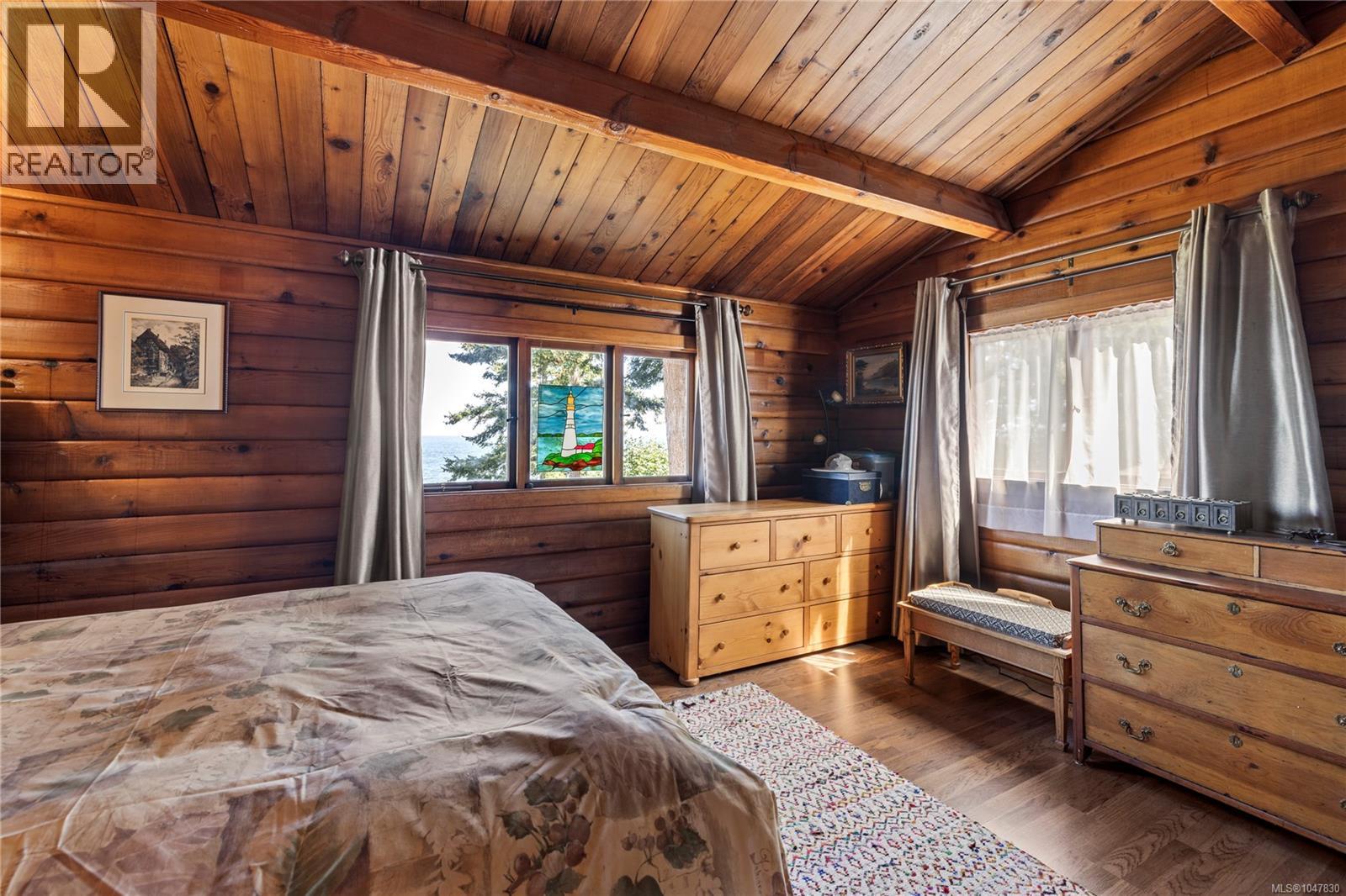 2310 Seabank Rd - Image 26