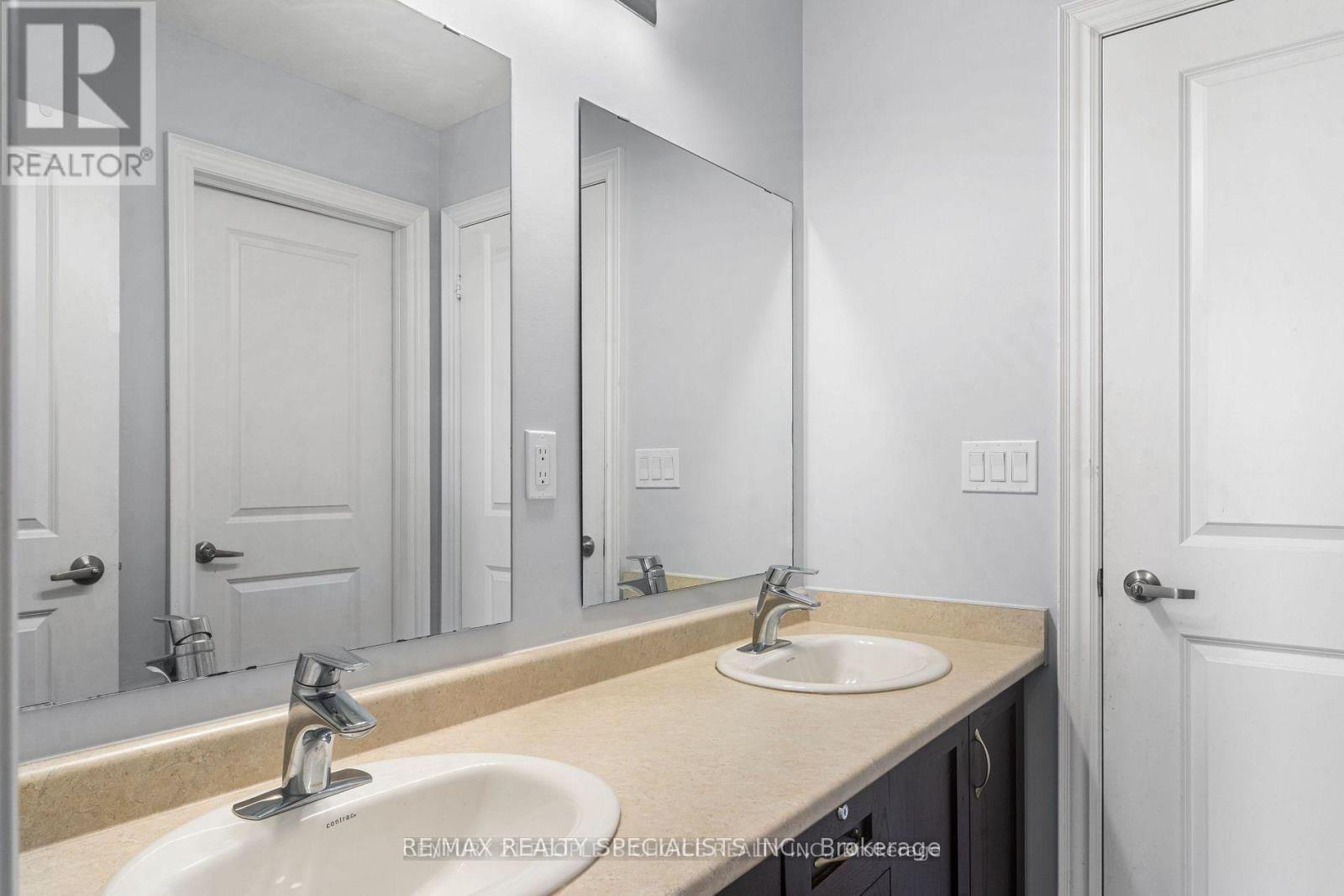 22 GAINSFORD ROAD - 18