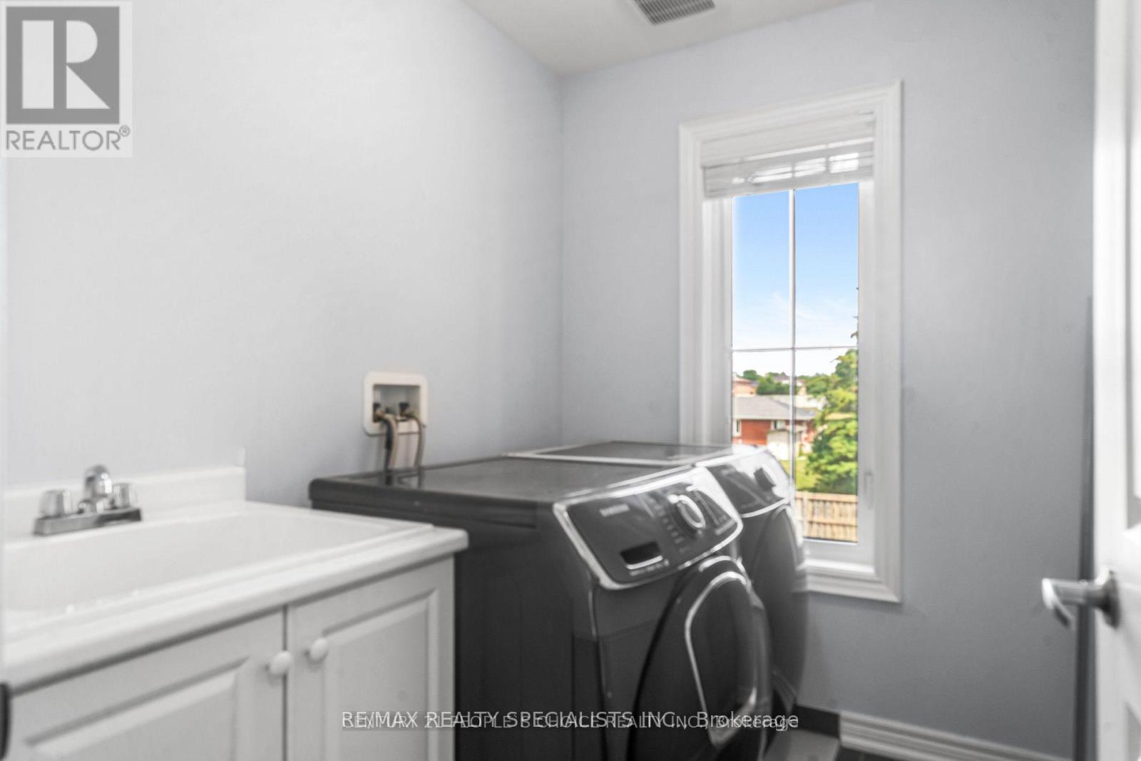 22 GAINSFORD ROAD - 20