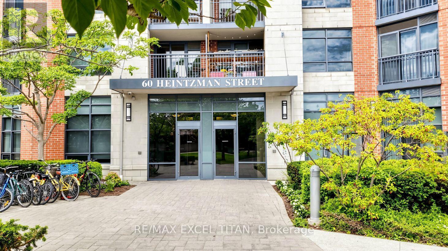 #1132 60 HEINTZMAN STREET - 3