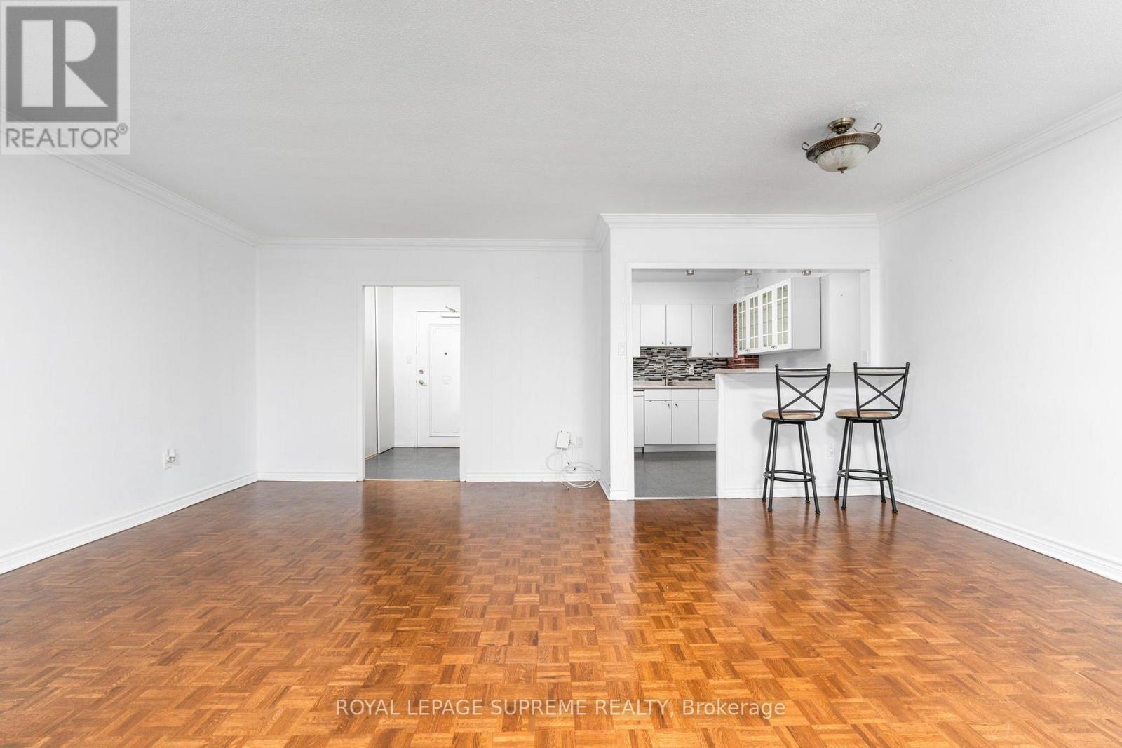 #2409 85 EMMETT AVENUE - 17