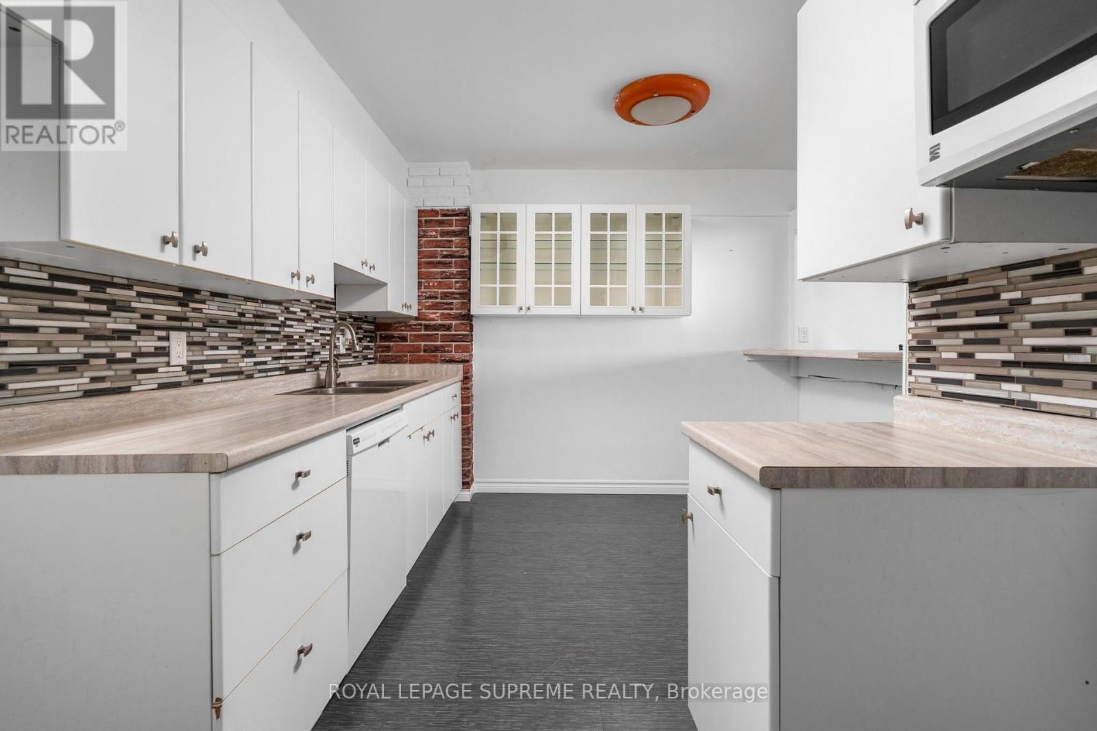 #2409 85 EMMETT AVENUE - Image 4