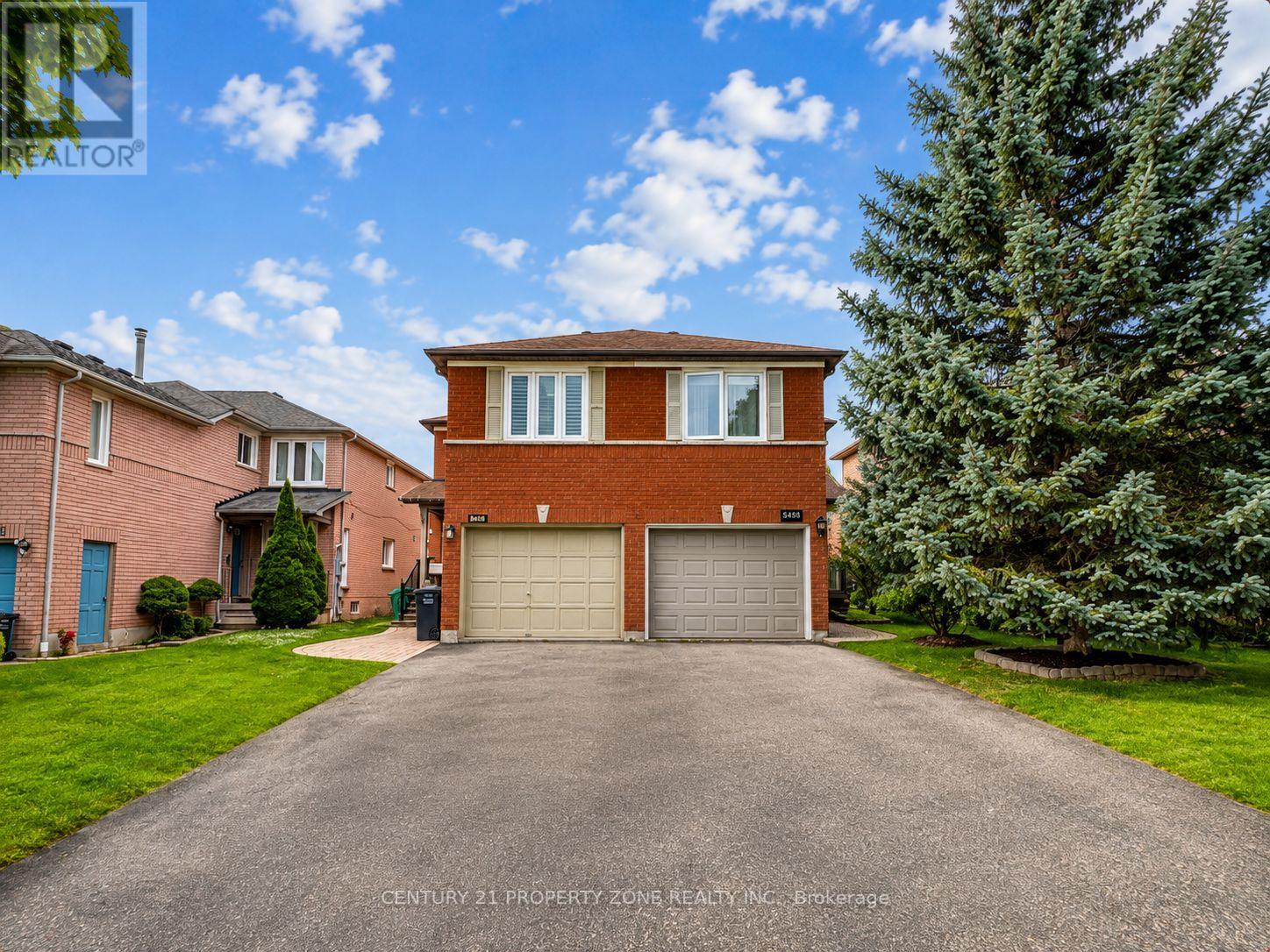 Photo of 5456 Palmerston Crescent