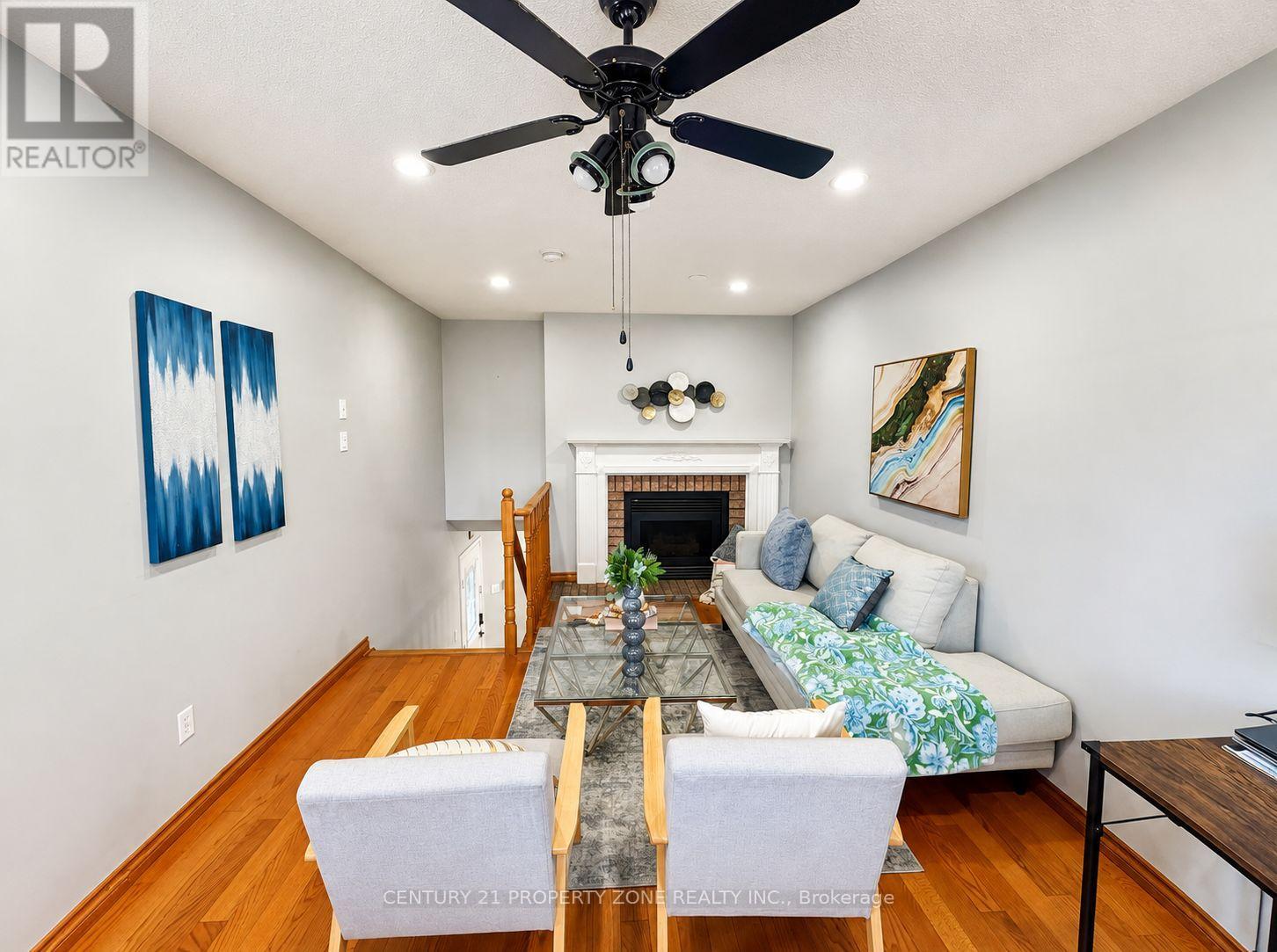 5456 PALMERSTON CRESCENT - 16