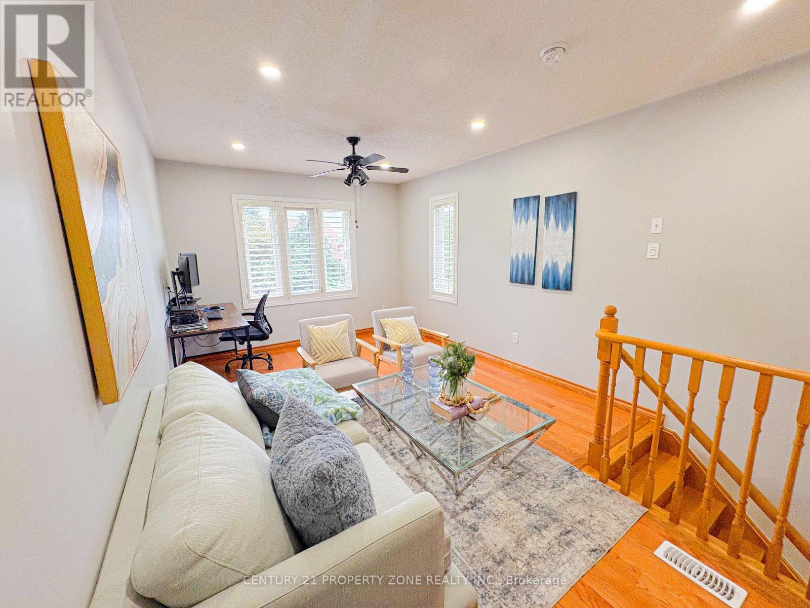5456 PALMERSTON CRESCENT - 17