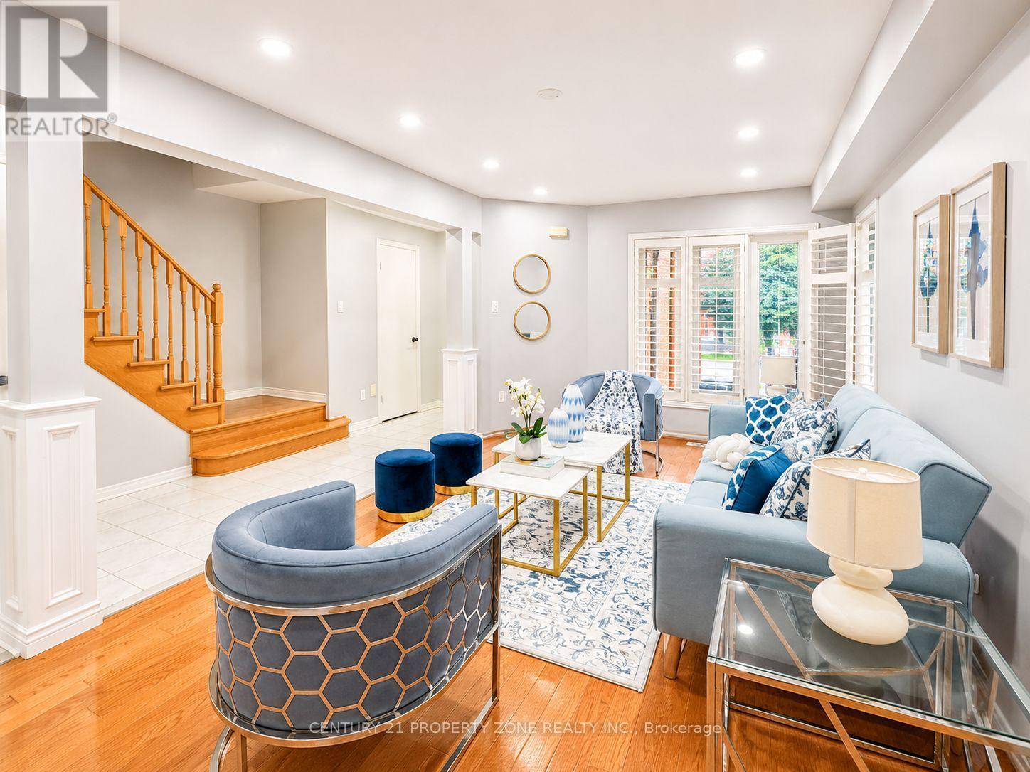 5456 PALMERSTON CRESCENT - 8