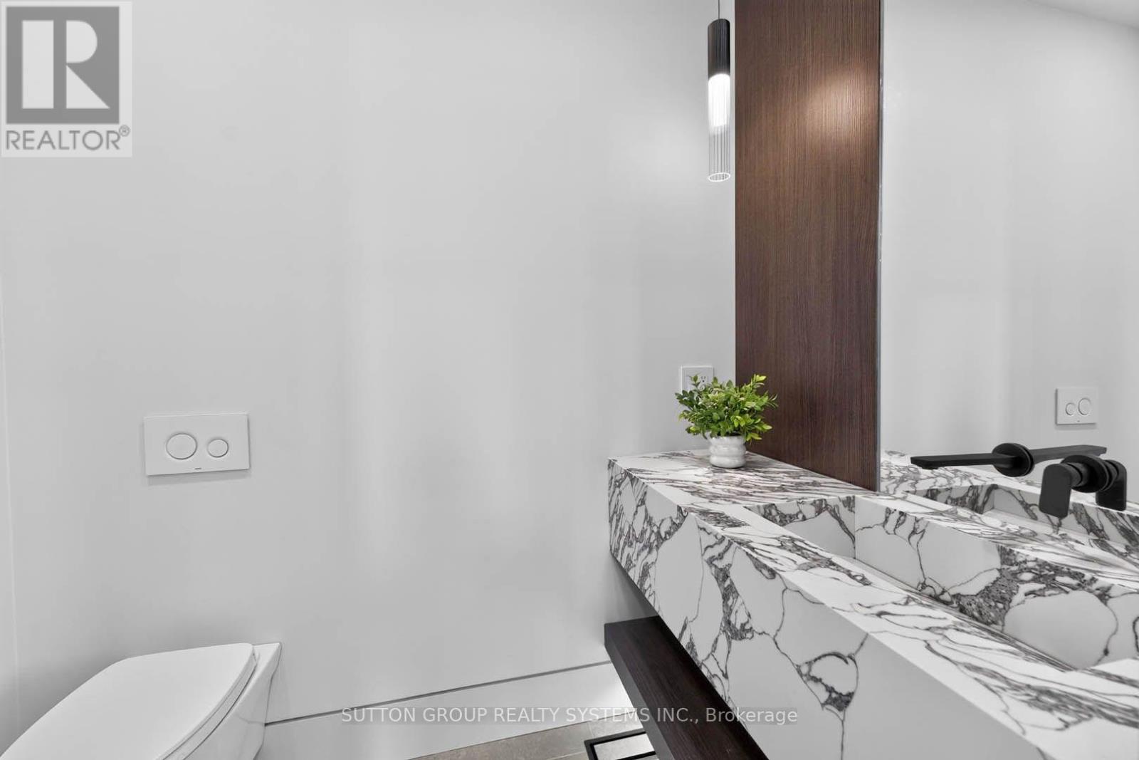 2052 REDAN DRIVE - 16