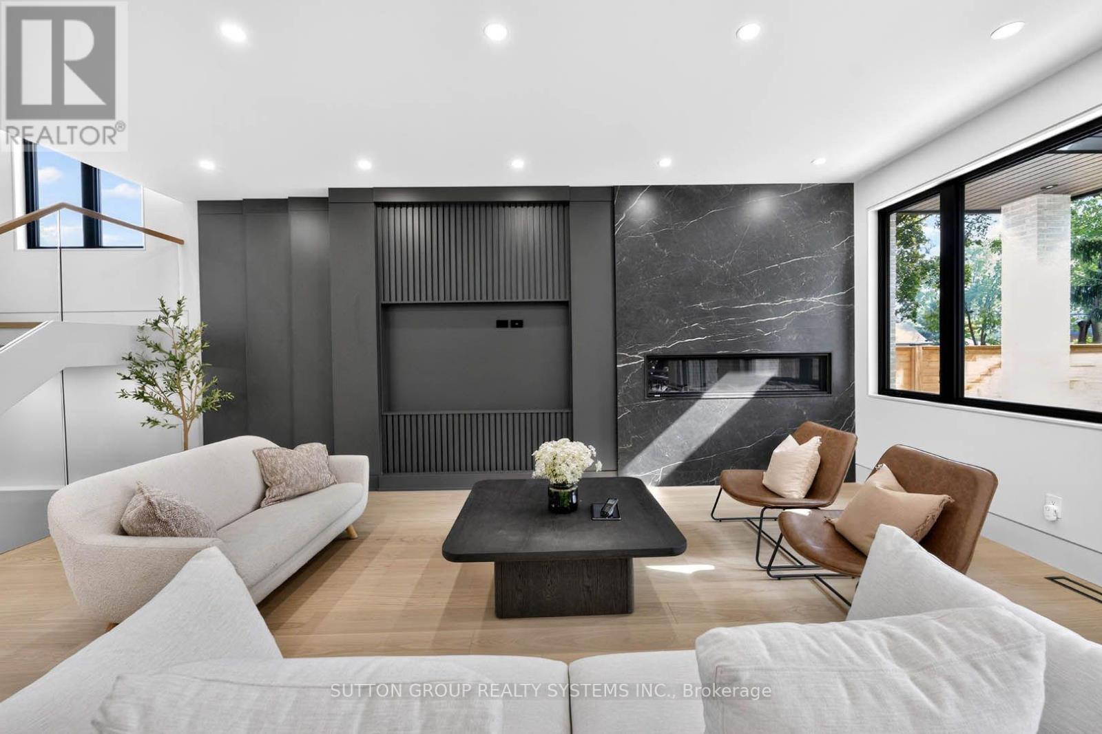 2052 REDAN DRIVE - 6