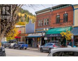 206 Mackenzie Avenue, Revelstoke, BC V0E2S0 Photo 19