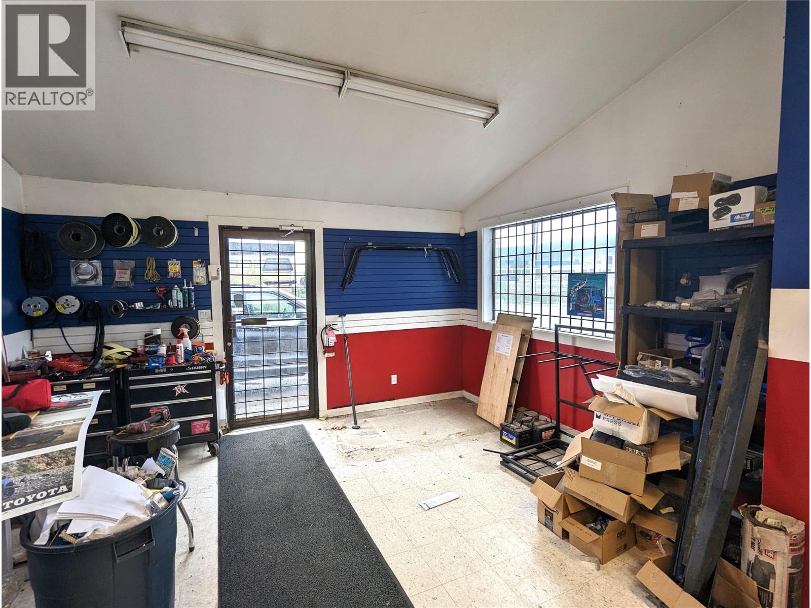  4042 97 Highway, Kelowna