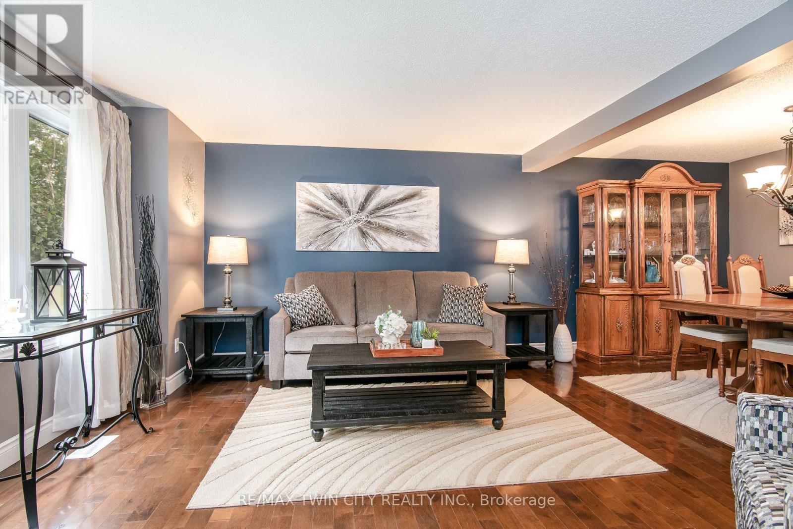122 BIER CRESCENT - 10