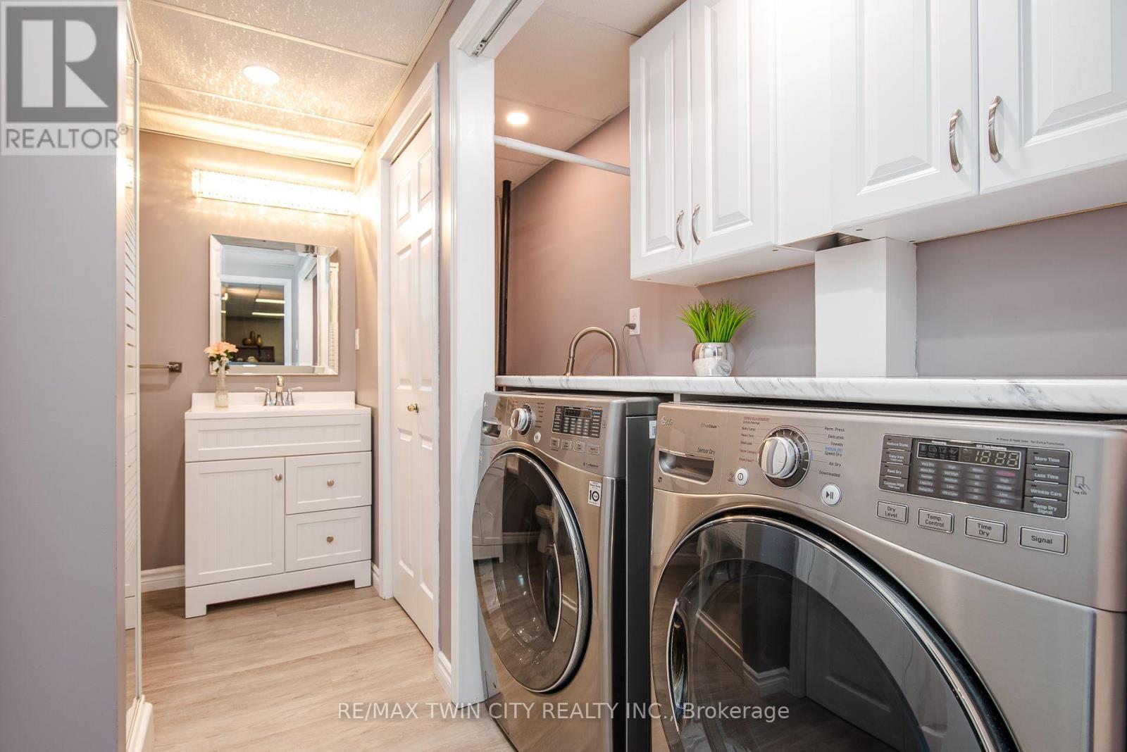 122 BIER CRESCENT - 36