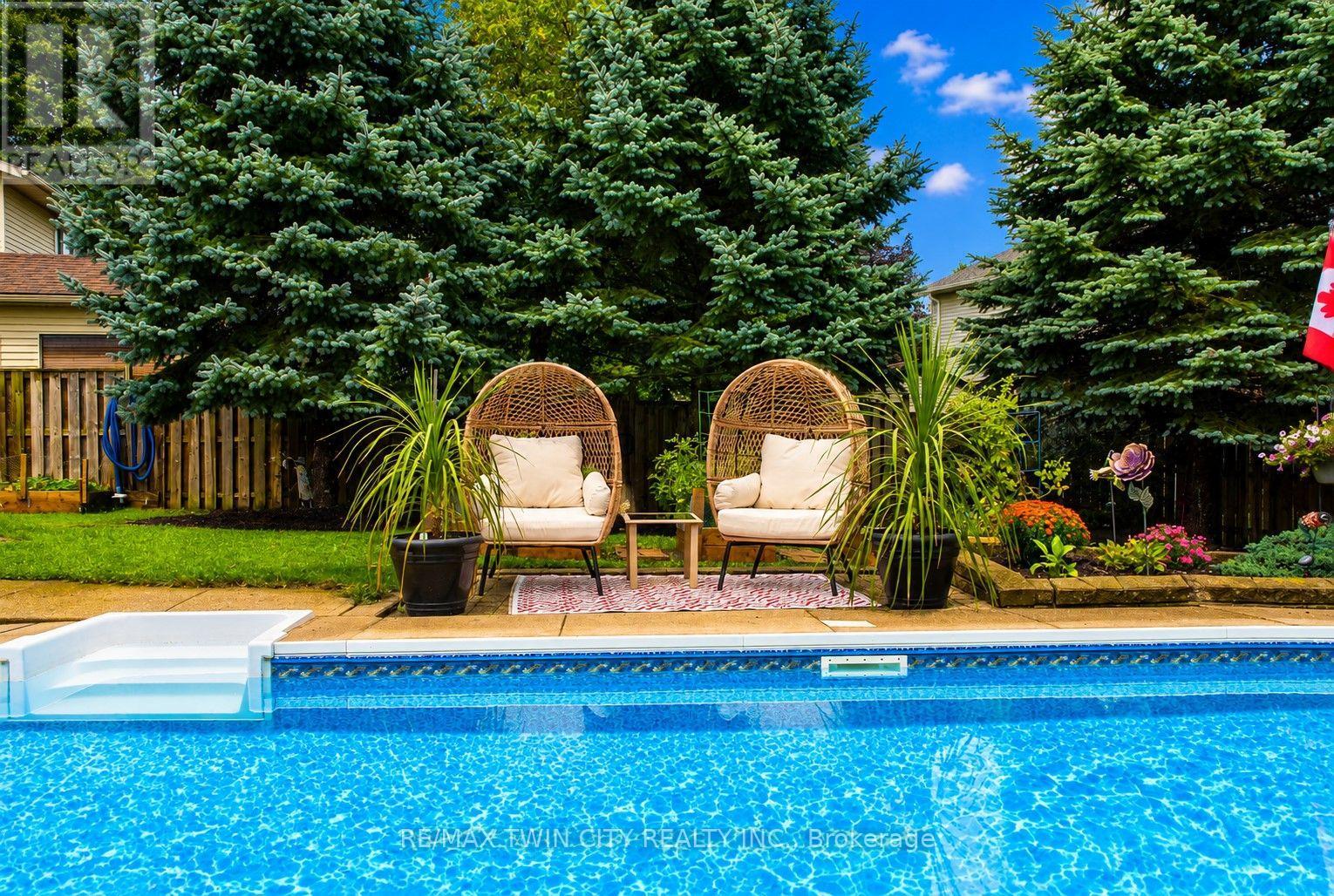 122 BIER CRESCENT - 4