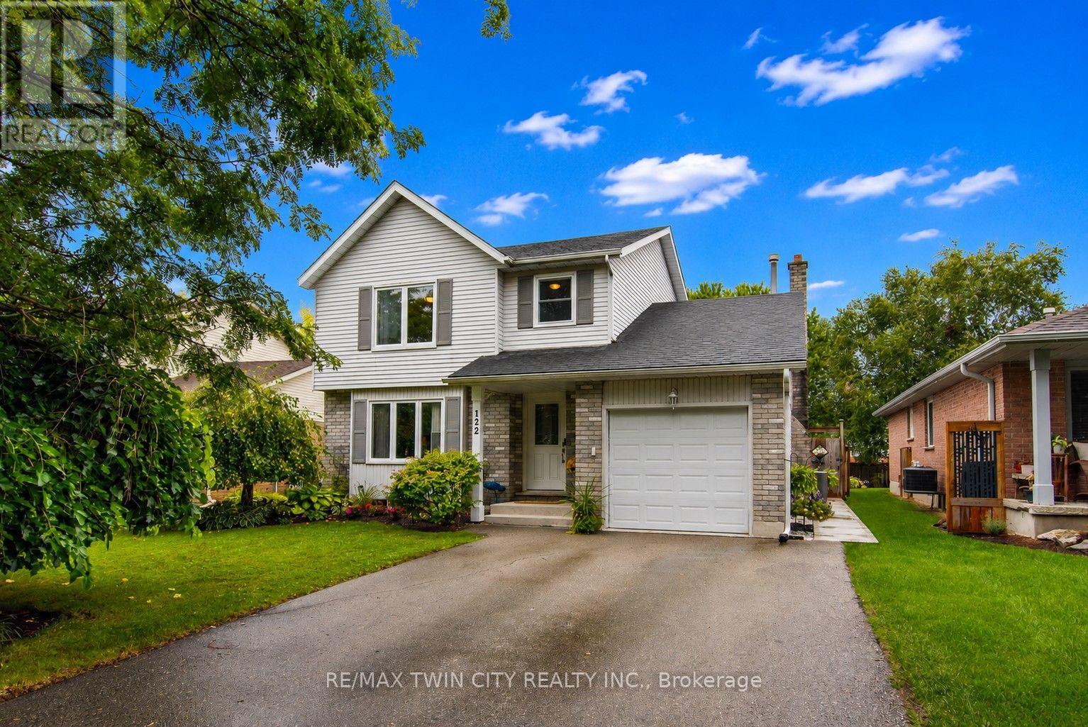 122 BIER CRESCENT - 40