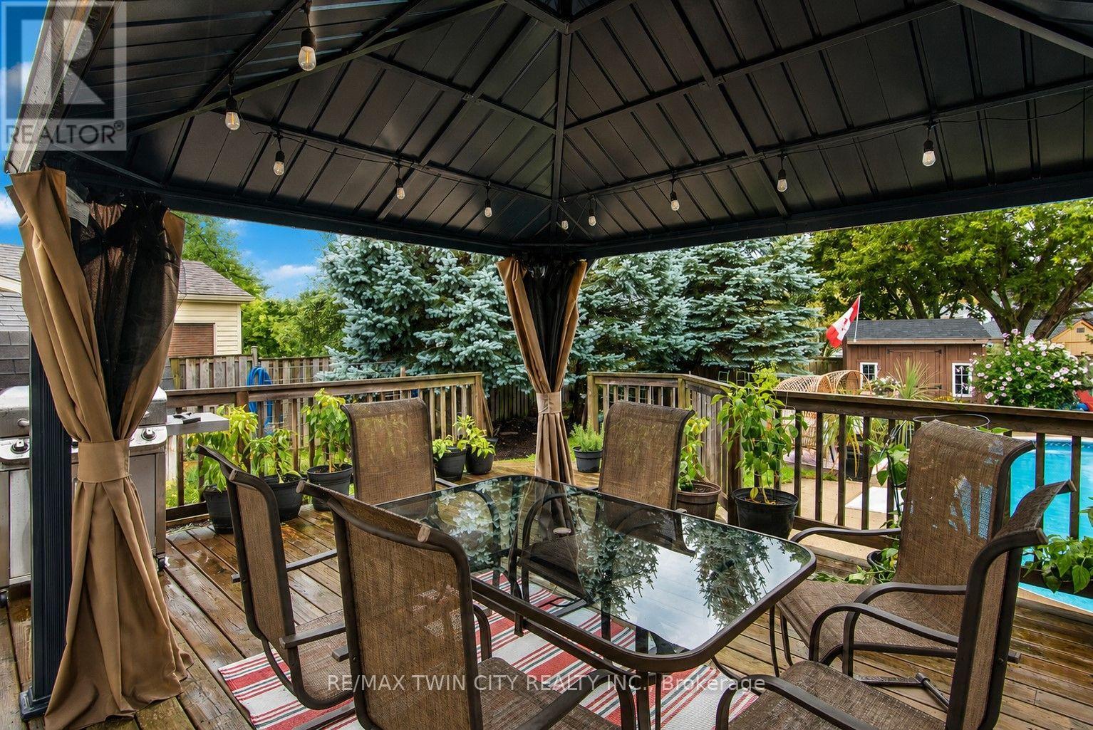 122 BIER CRESCENT - 44
